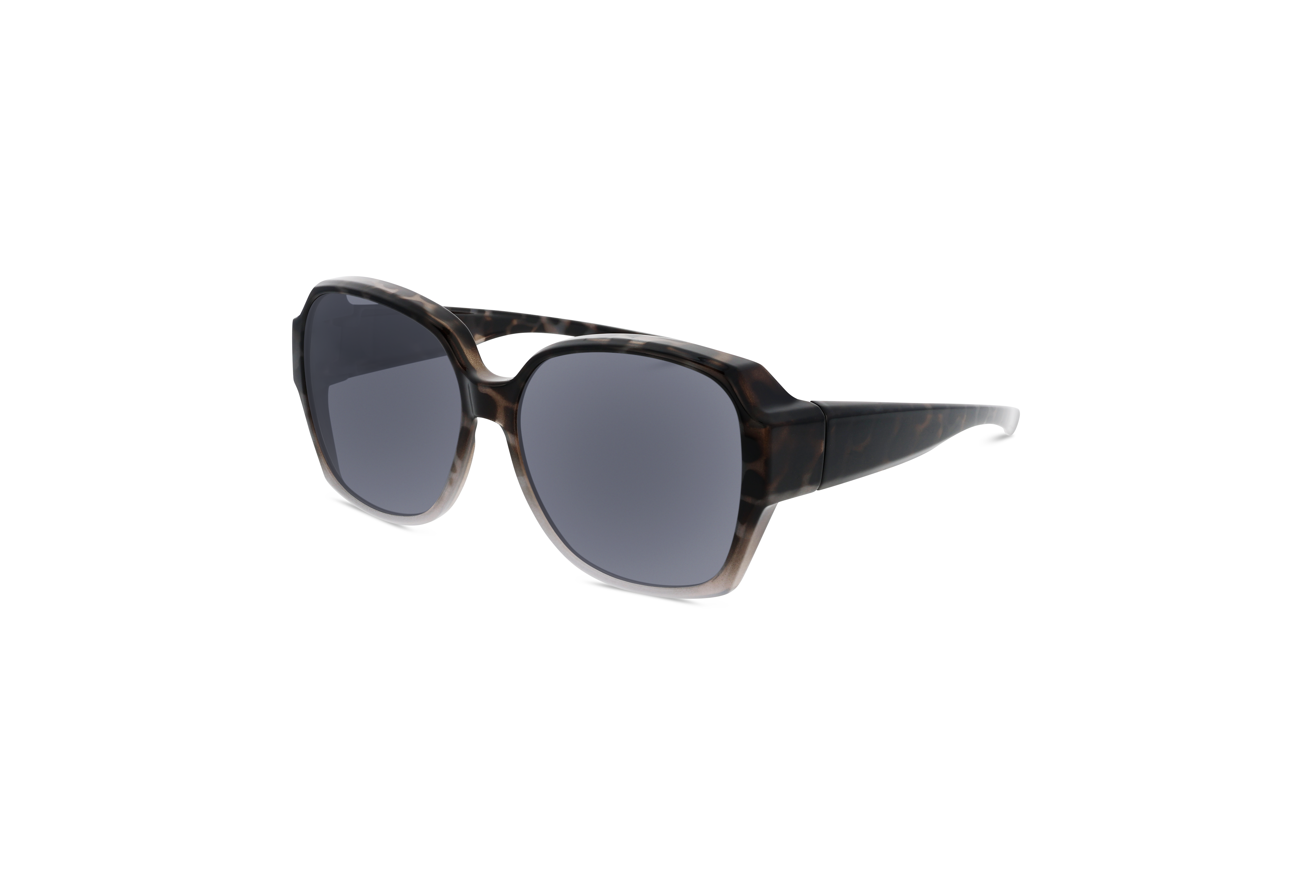 45° Ansicht der Sonnenbrille Cover Me 7766 in Braun auf weißem Hintergrund.