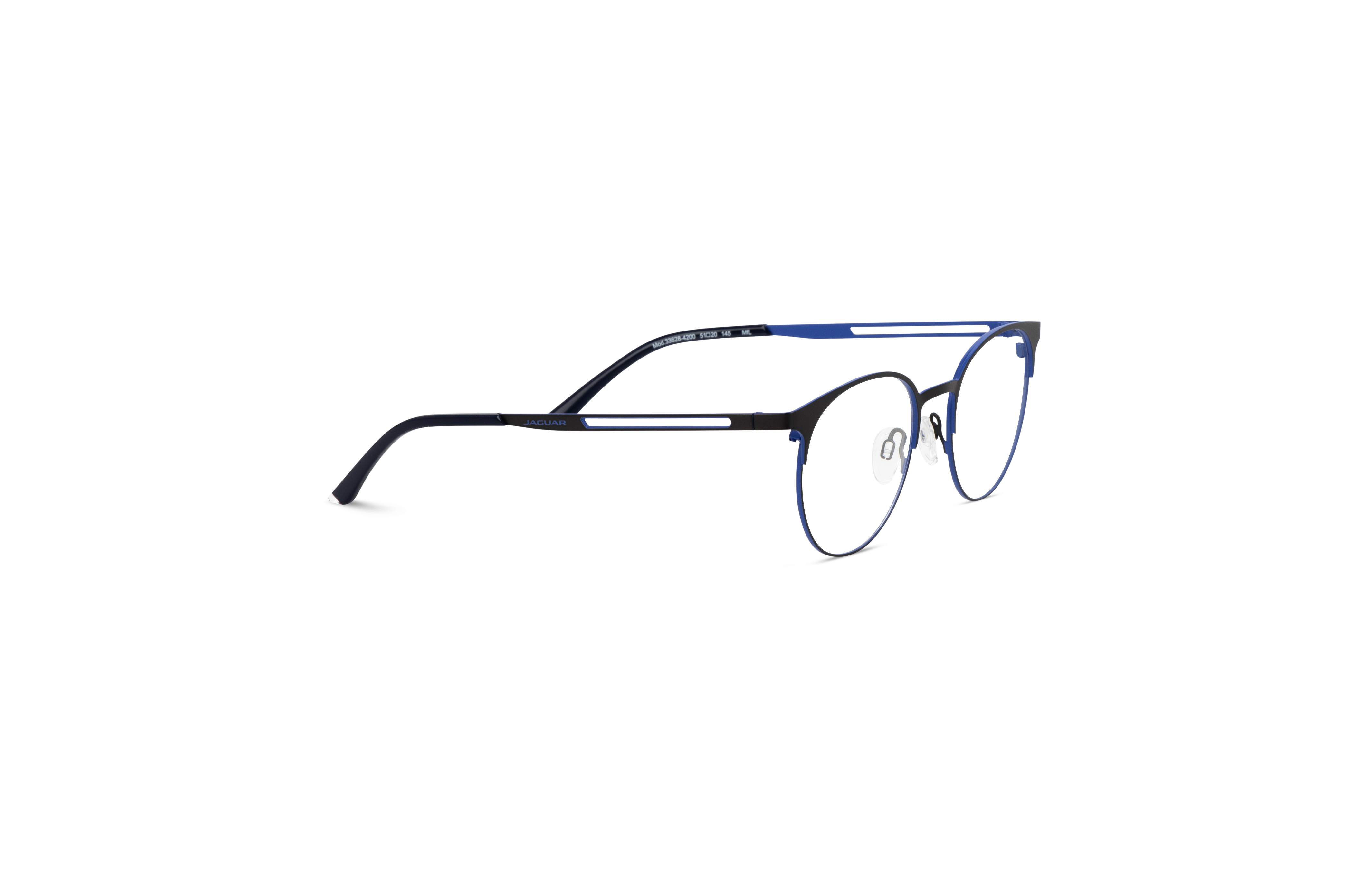 Die Brille Jaguar 33628 in Schwarz mit Seitenansicht.