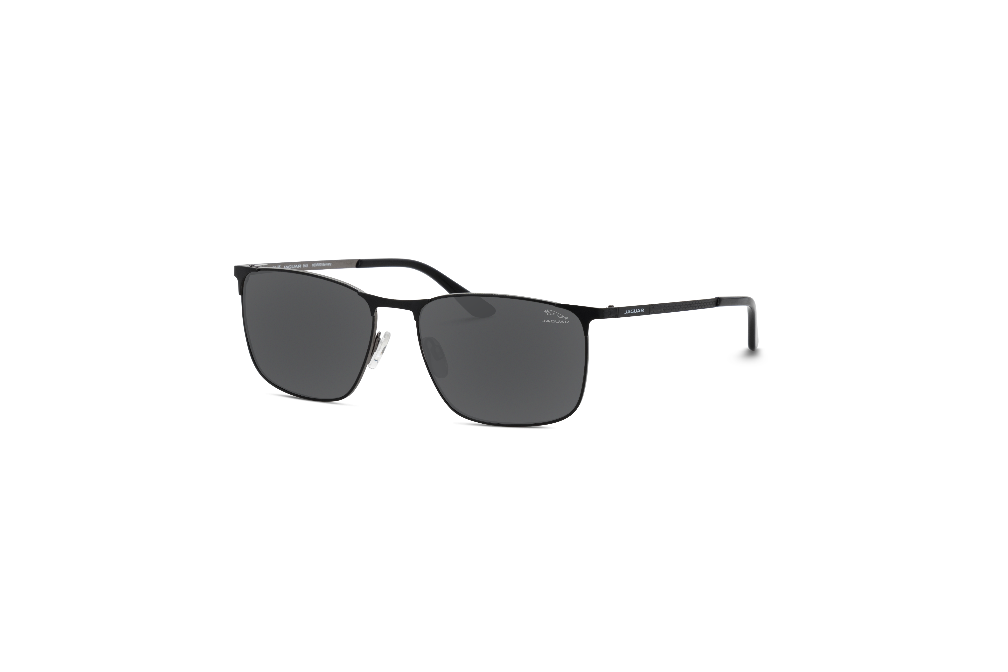 45° Ansicht der Sonnenbrille Jaguar 37369 in Schwarz auf weißem Hintergrund.