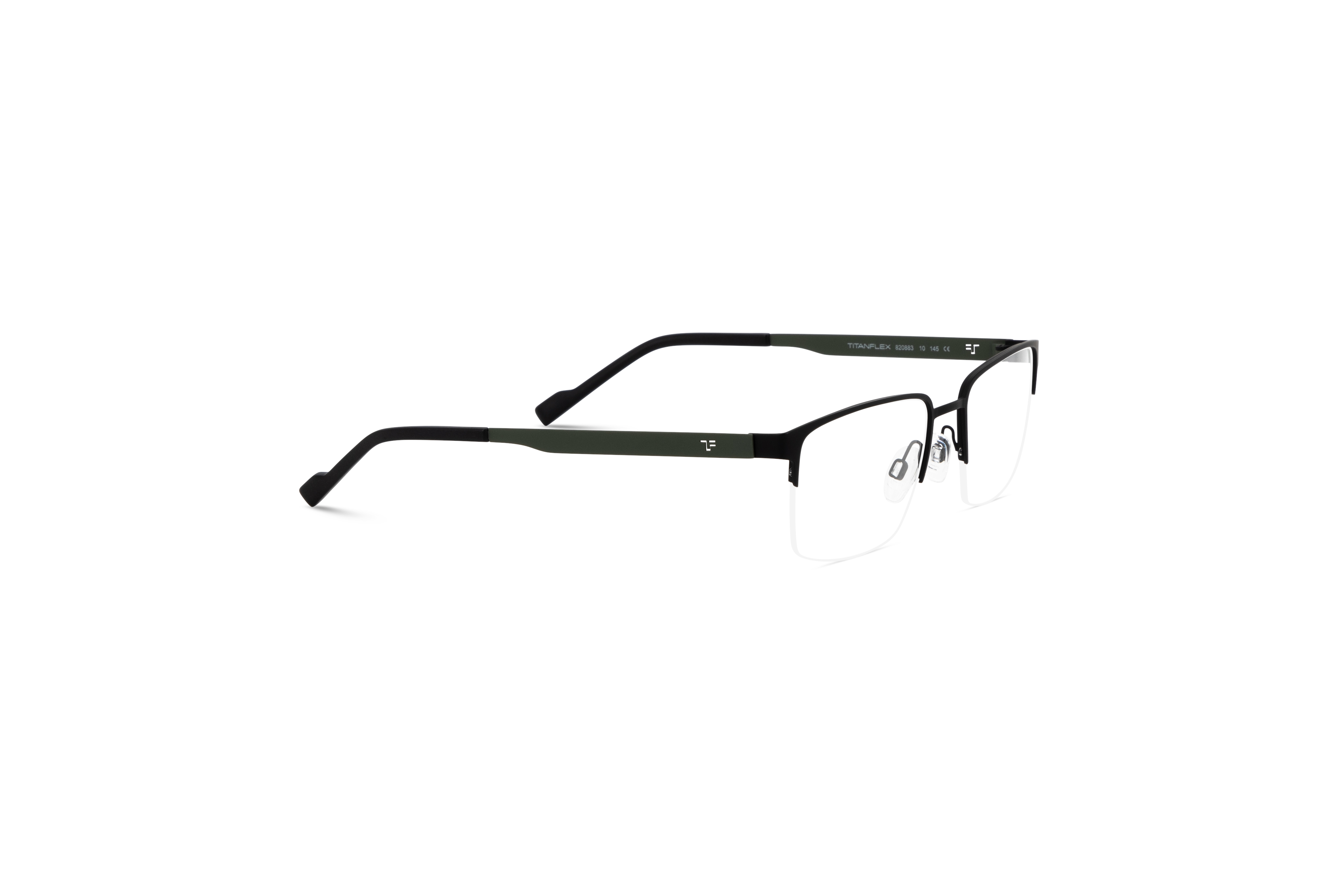 Die Brille Titanflex 820883 in Schwarz mit Seitenansicht.