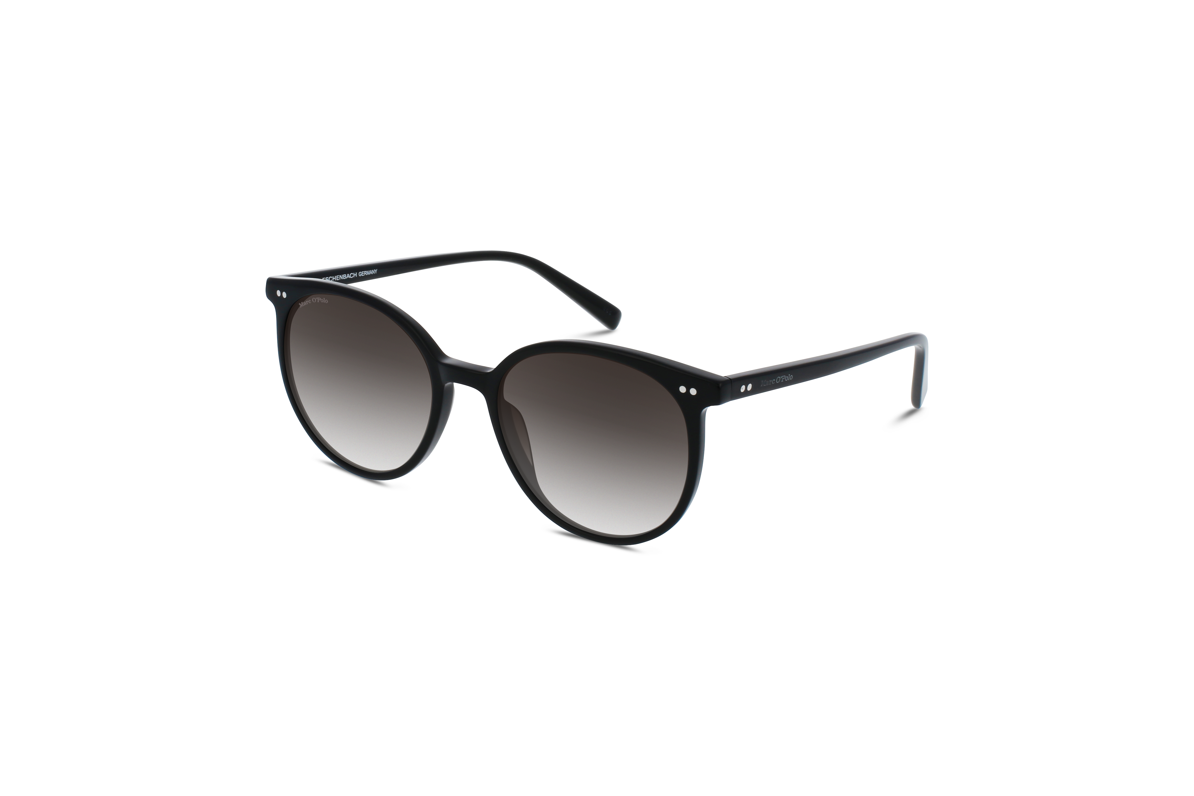 45° Ansicht der Sonnenbrille Marc O´Polo 506164 in Schwarz auf weißem Hintergrund.