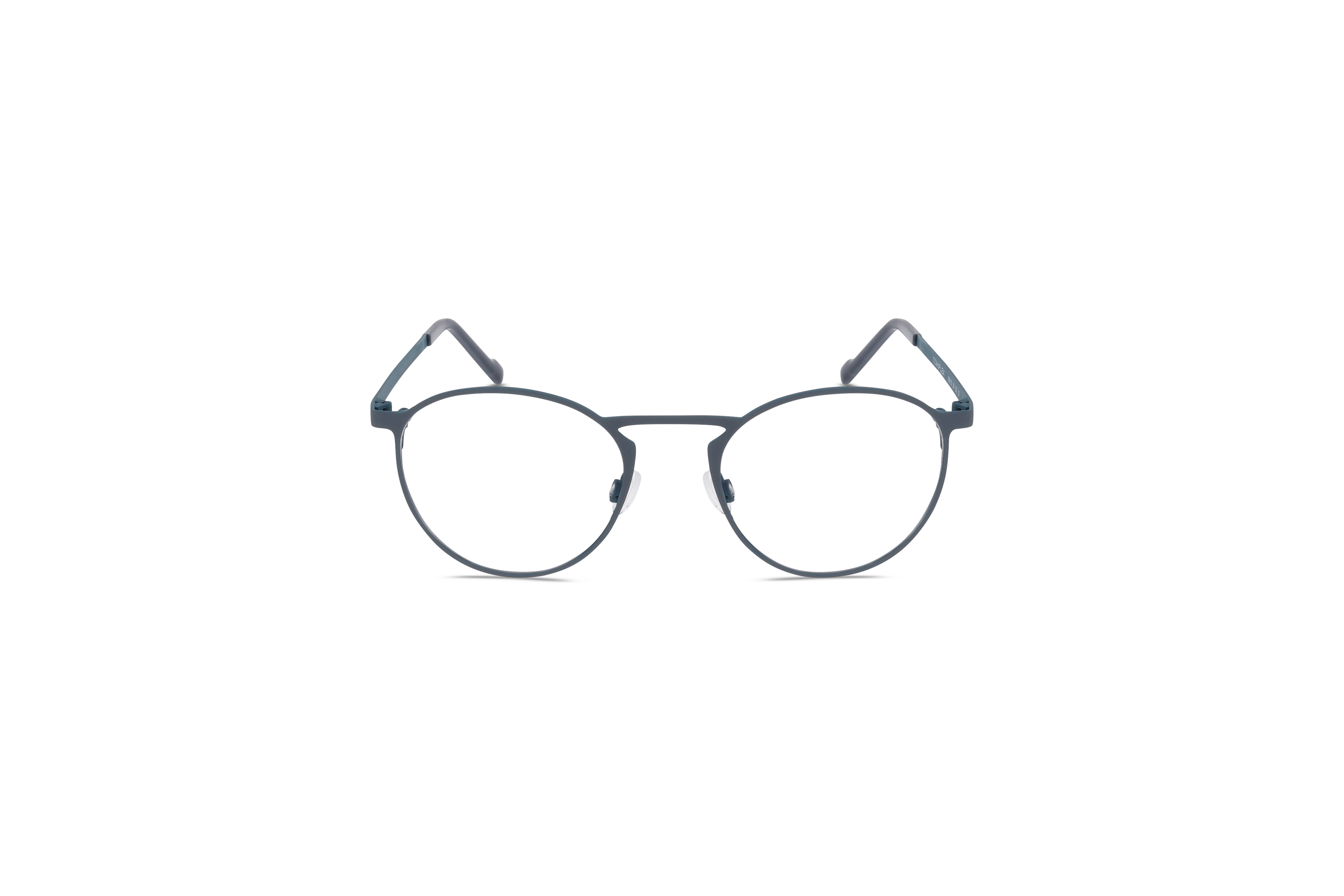 Die Brille Titanflex 850113 in Grau auf weißem Hintergrund in Frontalansicht.