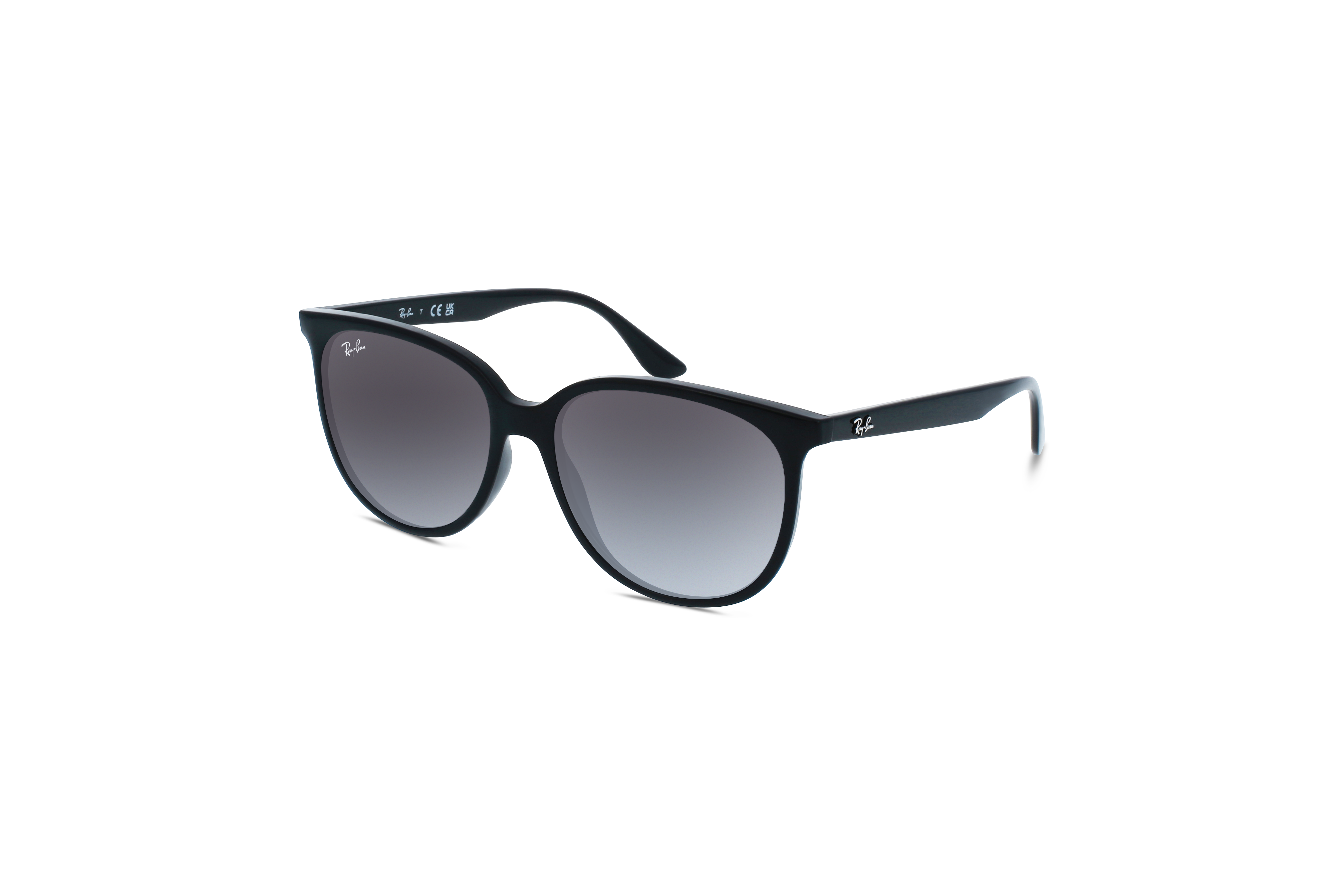 45° Ansicht der Sonnenbrille Ray-Ban RB4378 in Schwarz auf weißem Hintergrund.