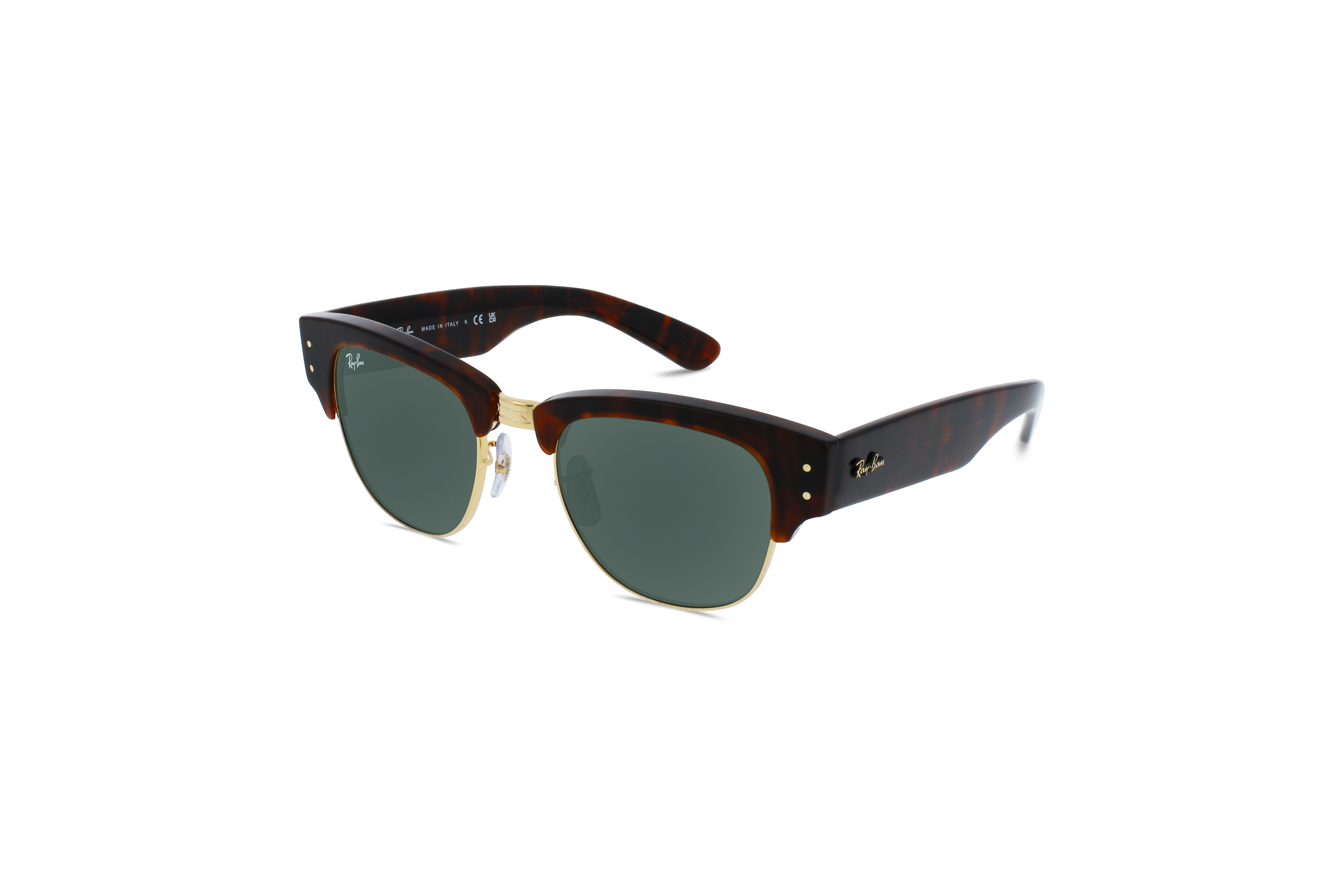 45° Ansicht der Sonnenbrille Ray-Ban RB0316S in Braun auf weißem Hintergrund.