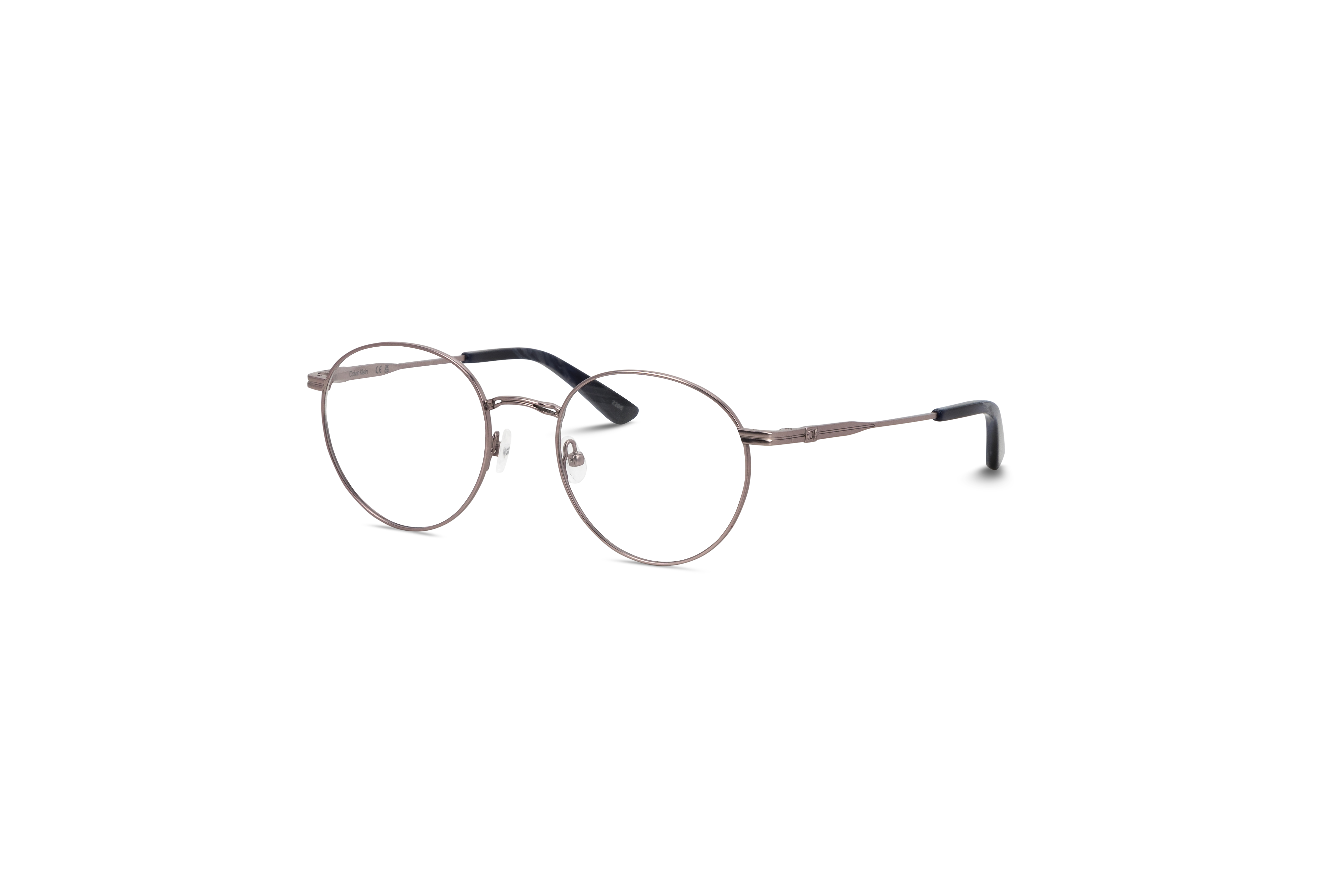 45° Ansicht der Brille Calvin Klein CK22117 in Metallisch auf weißem Hintergrund.