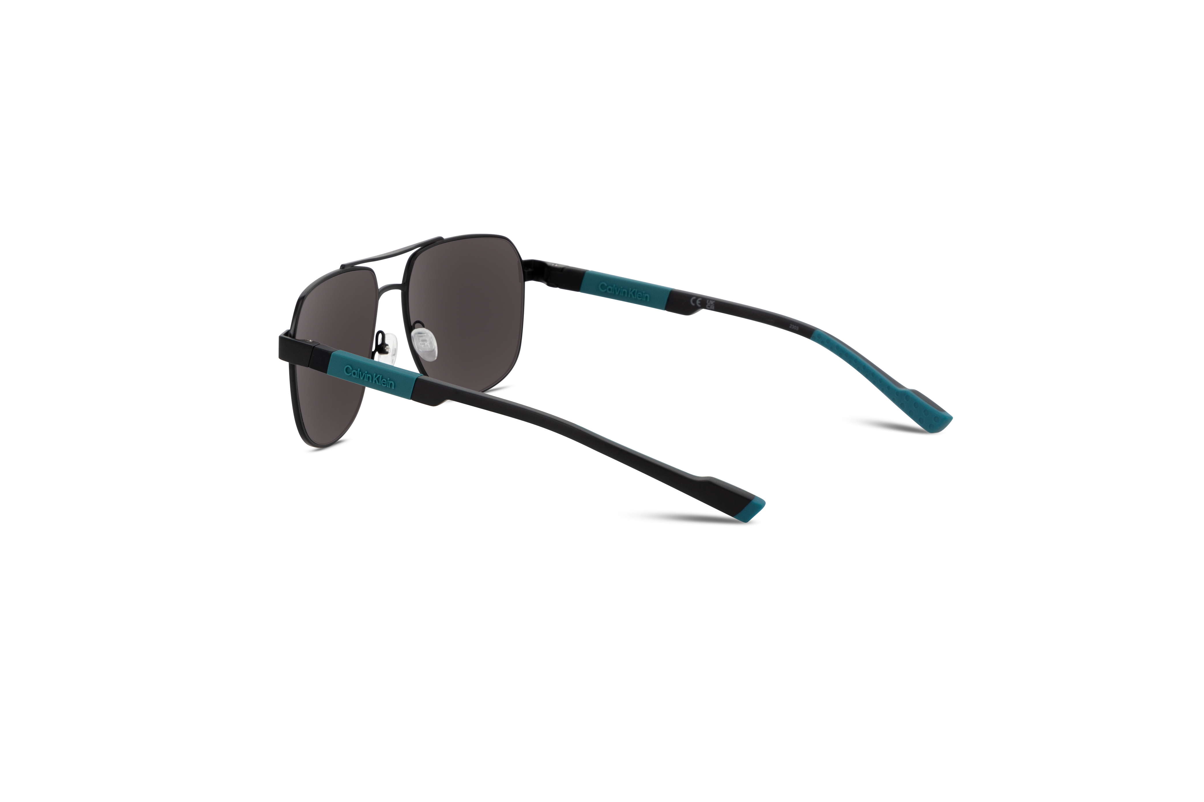 Die Sonnenbrille Calvin Klein CK23103S in Grau mit Innenansicht.