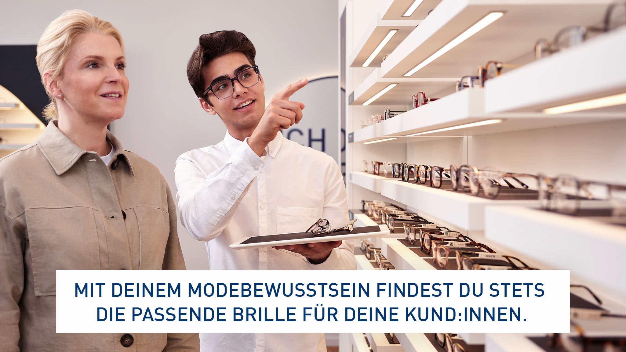 Azubi_Augenoptik_Brillenauswahl_06-2023_16x9