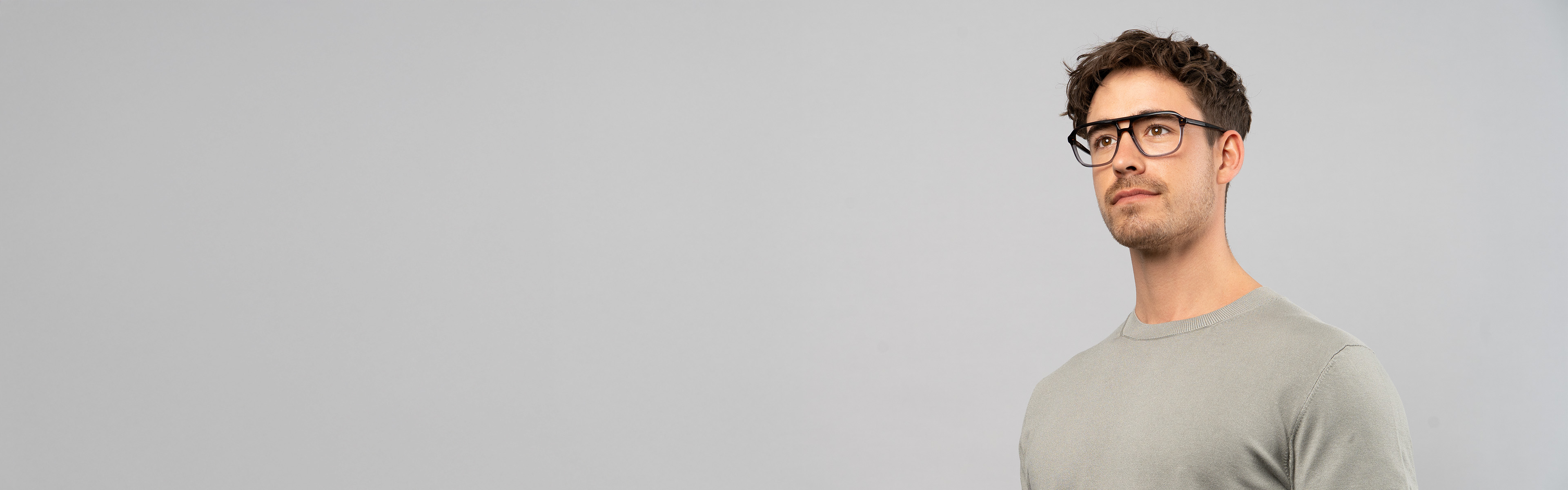 Brillenform_Pilotenbrillen_Model_06-2025_16x5