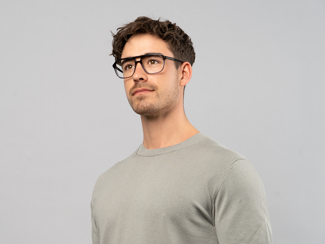 Brillenform_Pilotenbrillen_Model_06-2025_4x3