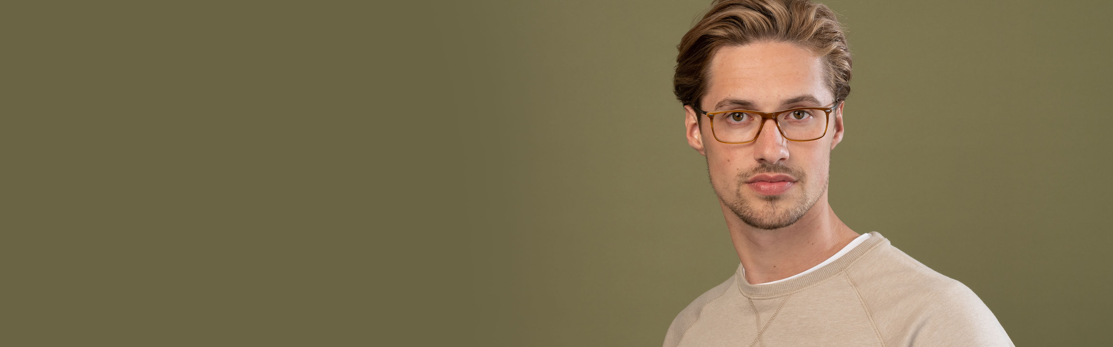 Herbst-Trends_Maenner_Zeitlose Klassiker_10-2023_16x5