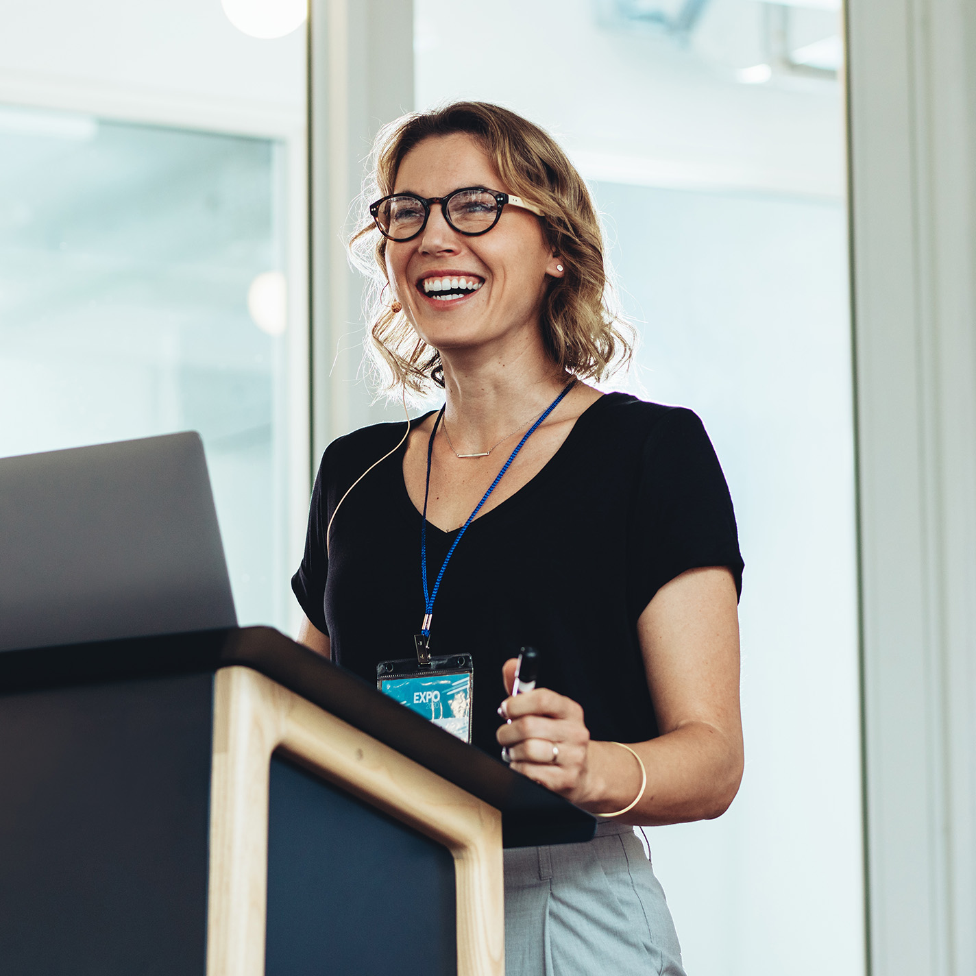 hoergeraete-zubehoer_vortrag_05-2023_1x1