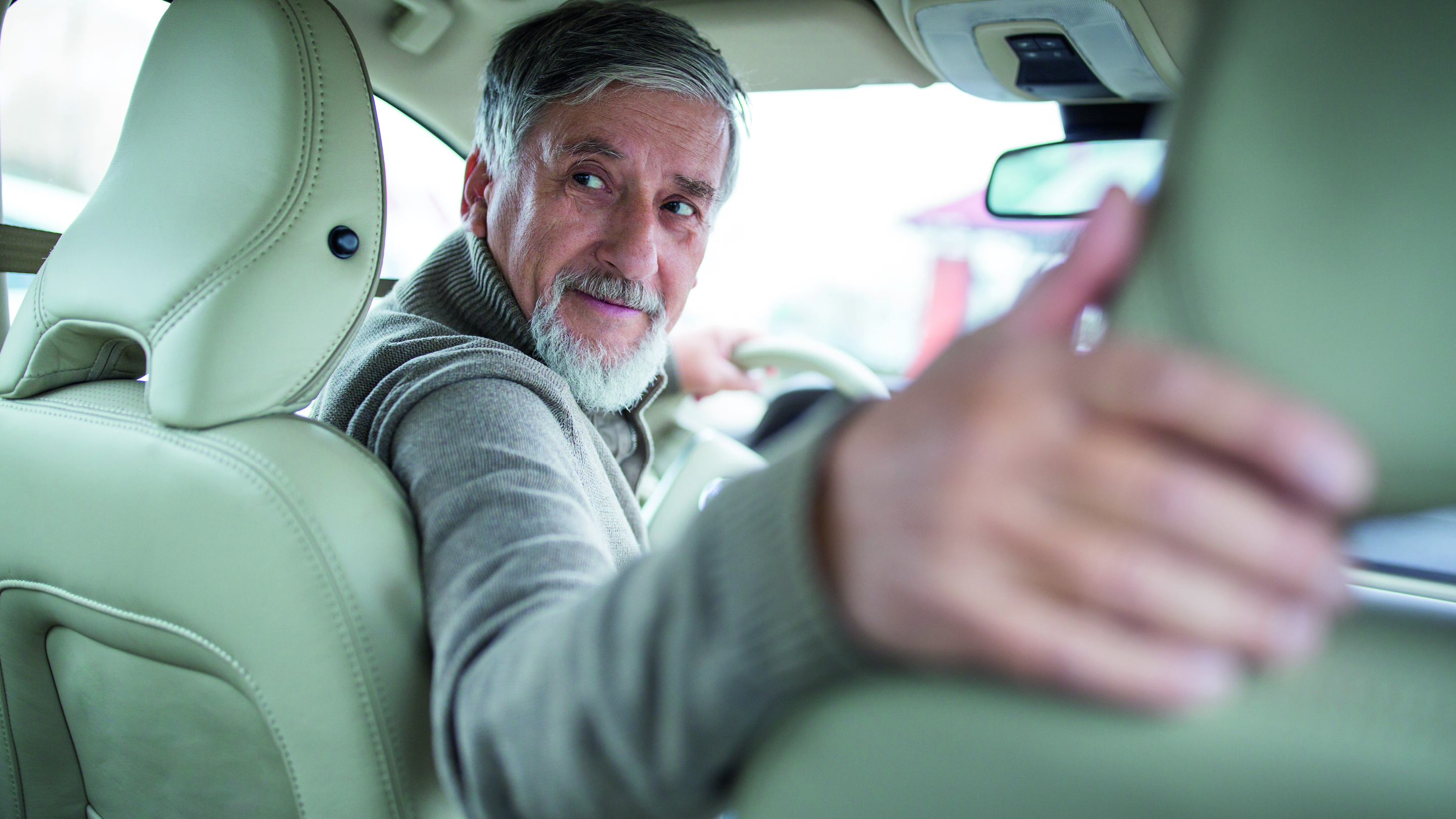 Hoergeraete_Autofahren_2880x1620