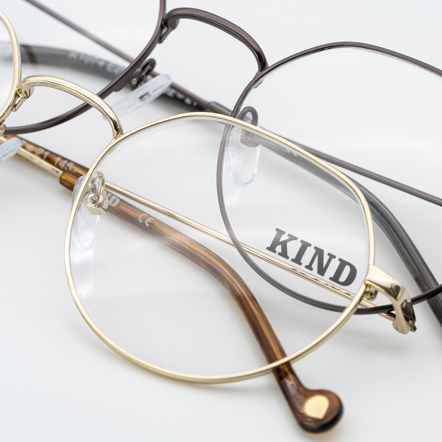 KINDselection_K1074_1x1