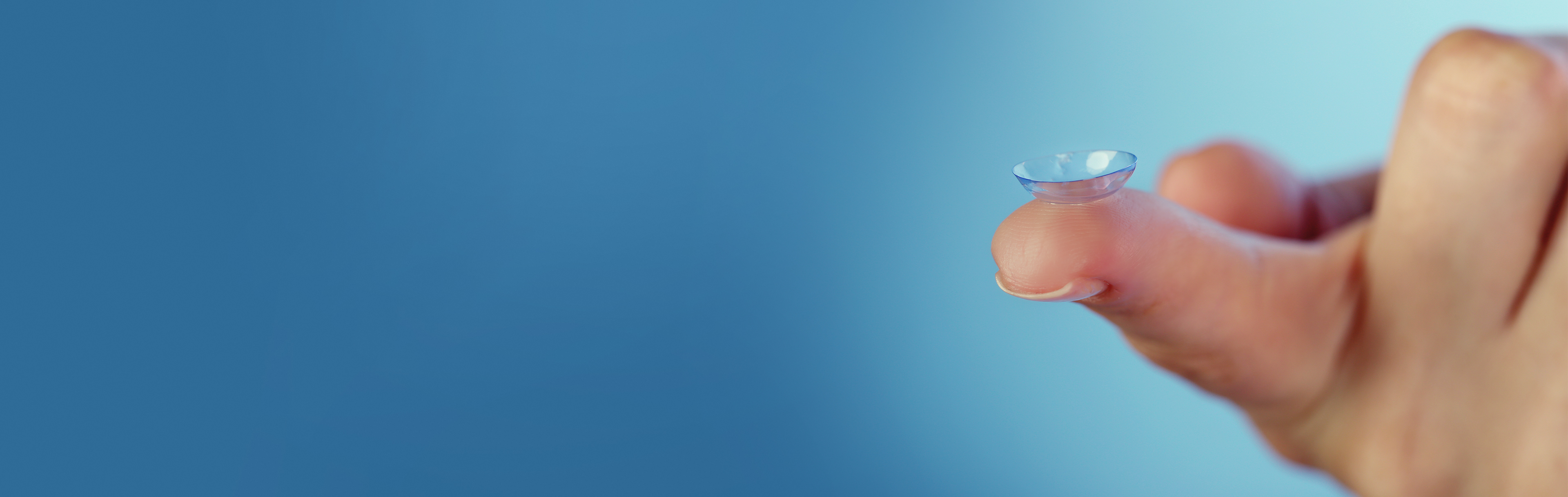 Kontaktlinsen_Stagebild_3840x1218