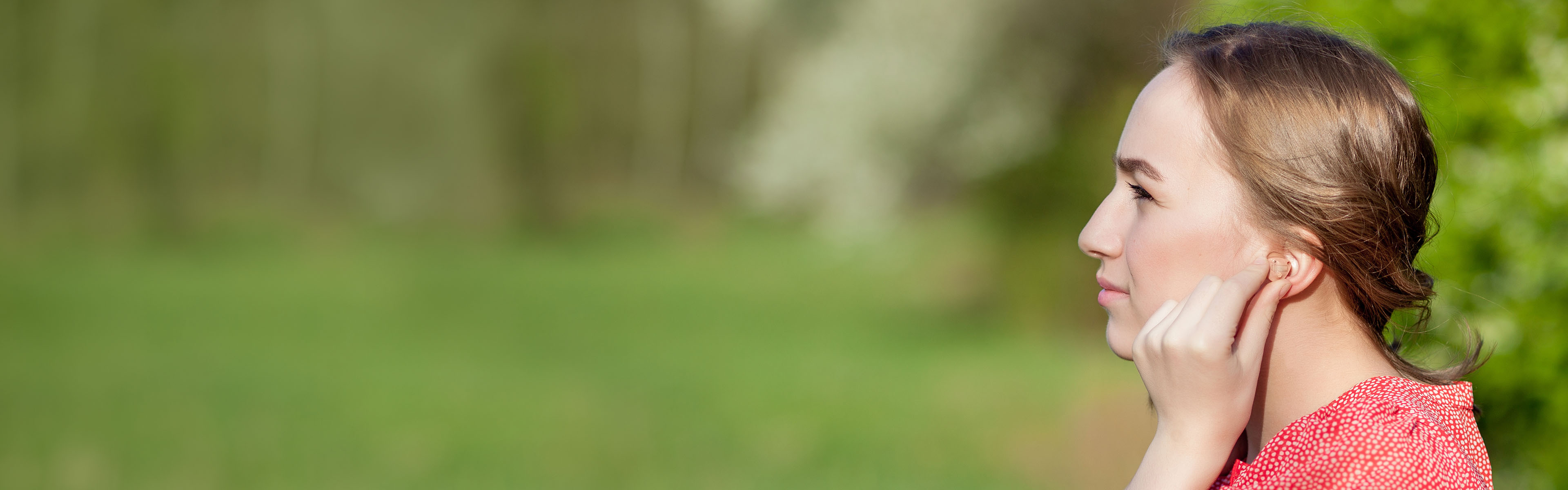 mini-hoergeraete_05-2023_16x5