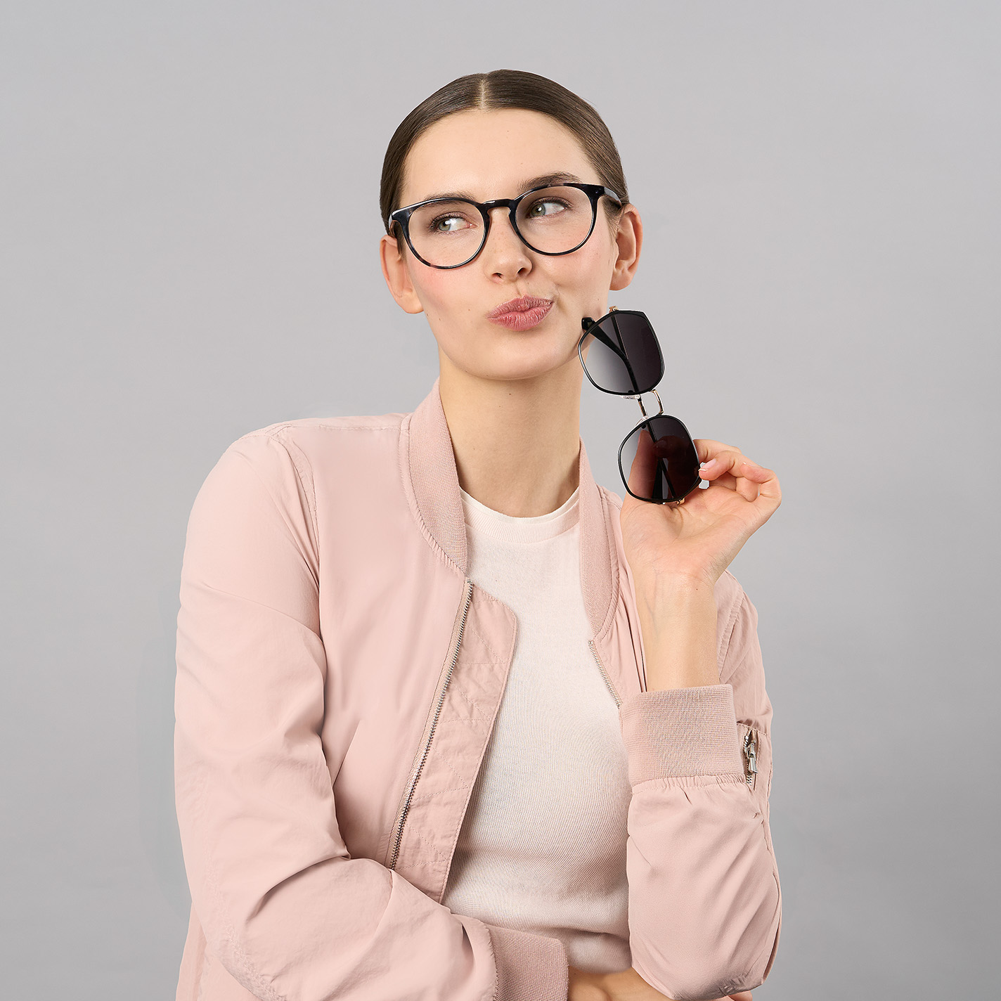 Sehen_Zweite_Brille_Mehrbrillenrabatt_Model_06-2025_1x1