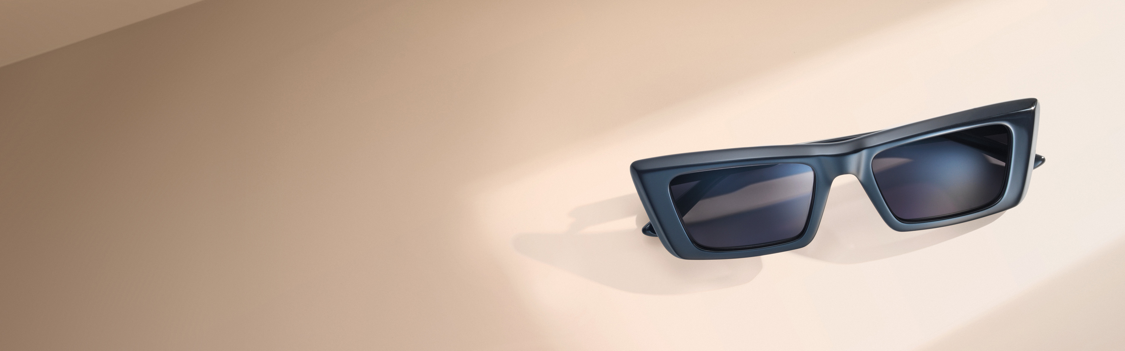 Sonnenbrillen-Kollektion_2025_Headerbild_02-2025_16x5