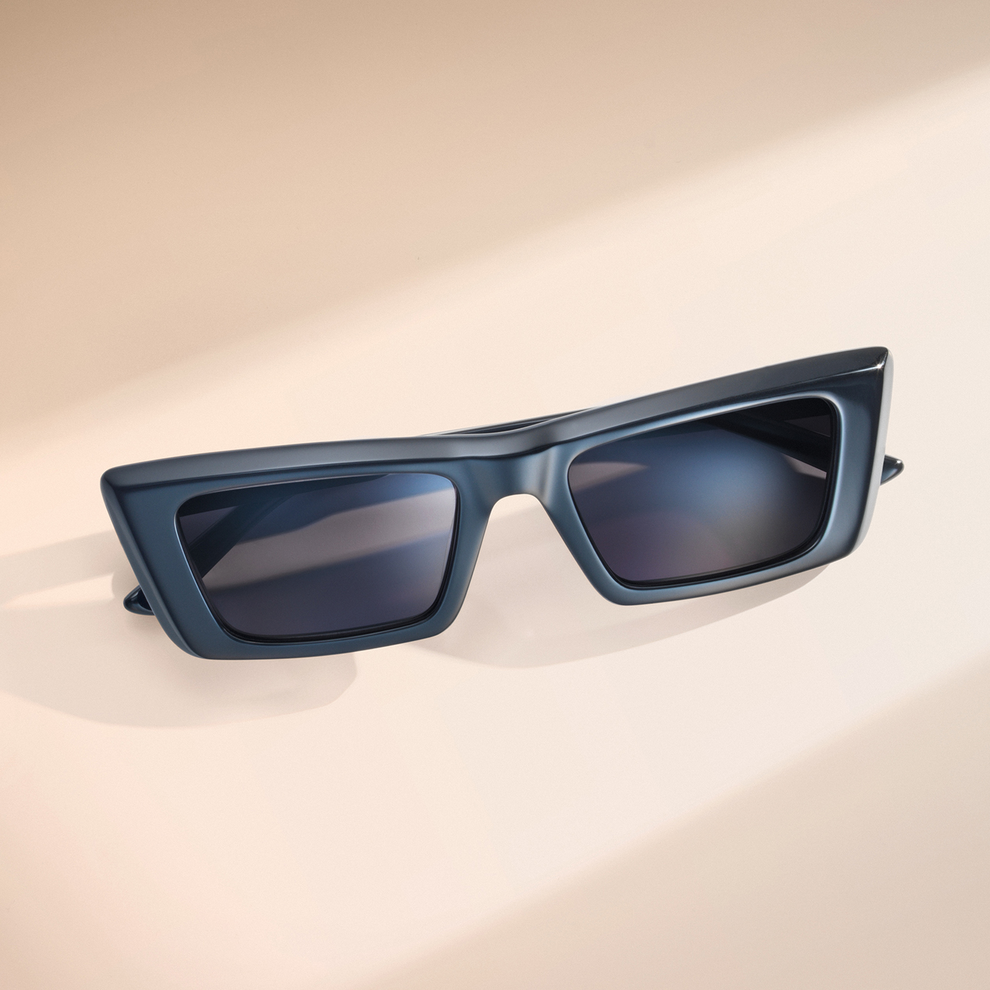 Sonnenbrillen-Kollektion_2025_KIND_1057_02-2025_1x1