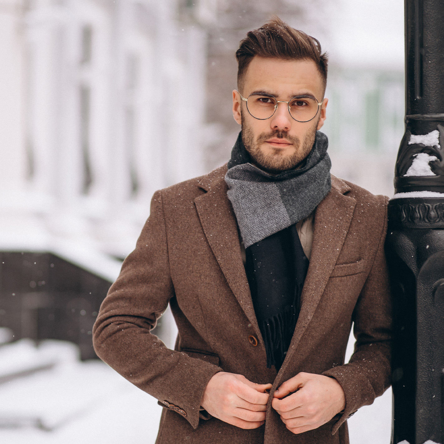 Weihnachtskampagne_Sehen_Brillen_Winterspaziergang_12-2023_1x1